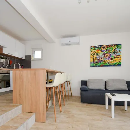 Ivan-1 By Interhome דירה *